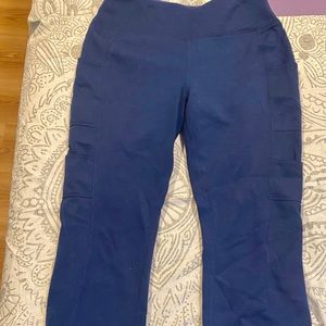 Jannuu scrub leggings